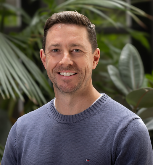 Dr Paul Nixon