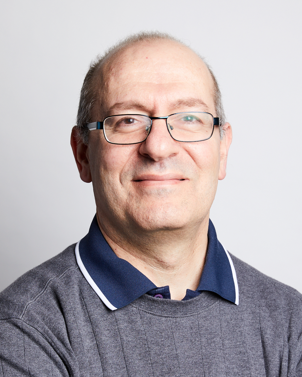 Dr Jim Basilakis